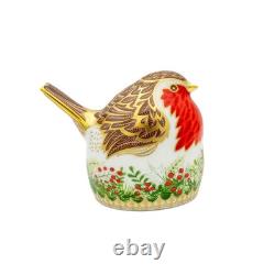 Royal Crown Derby Christmas Wreath Robin Paperweight