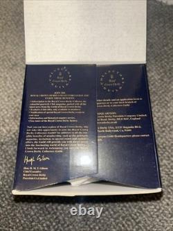 Royal Crown Derby Citron Cockatoo Paperweight B11 with Gold Stopper