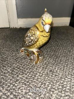 Royal Crown Derby Citron Cockatoo Paperweight B11 with Gold Stopper