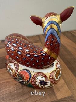 Royal Crown Derby Collectors Guild DEER Paperweight 1st Quality Gold Stopper