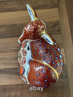 Royal Crown Derby Collectors Guild DEER Paperweight 1st Quality Gold Stopper