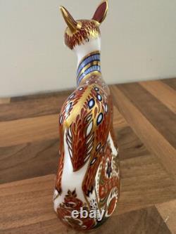 Royal Crown Derby Collectors Guild Fawn Limited Edition 1st Quality Gold Stopper