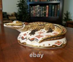 Royal Crown Derby Crocodile Gold Signature Edition Paperweight Figurine