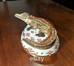 Royal Crown Derby Crocodile Gold Signature Edition Paperweight Figurine