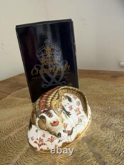 Royal Crown Derby Crocodile Gold Stopper Original Box New