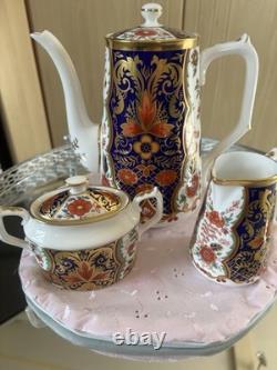 Royal Crown Derby Curators Collection