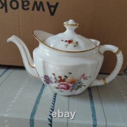 Royal Crown Derby'Derby Posies' small teapot, boxed, 1973