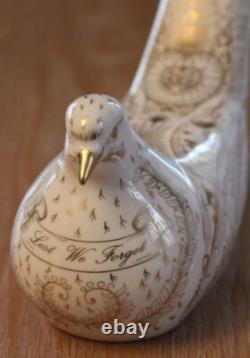 Royal Crown Derby Dove of Peace Limited Edition Ltd Ed 574/1111 1st Gold Stopper