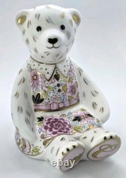 Royal Crown Derby Duchess of Cambridge Catherine Bear VERY RARE