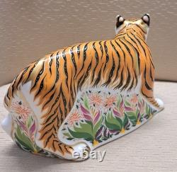 Royal Crown Derby Feline collection. Certs. Gold Stop. Boxes