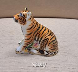 Royal Crown Derby Feline collection. Certs. Gold Stop. Boxes