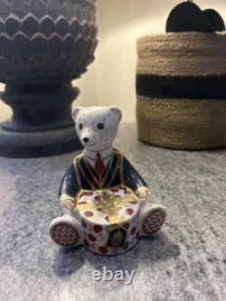 Royal Crown Derby Gift Bear Paperweight Limited Edition Royal Crown Derby Gift Bear Paperweight Limited Edition