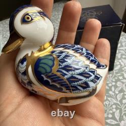 Royal Crown Derby Gold Sitting Duckling Paperweight with Gold Stopper