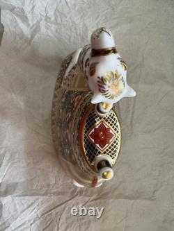 Royal Crown Derby Harrods Camel Paperweight