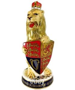 Royal Crown Derby Heraldic Lion (England) Paperweight 1st Quality (Ex-Display)