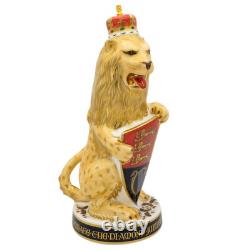 Royal Crown Derby Heraldic Lion (England) Paperweight 1st Quality (Ex-Display)