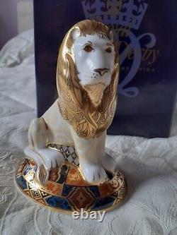 Royal Crown Derby Heraldic Lion Gold Stopper Limited Edition No 1755 of 2000