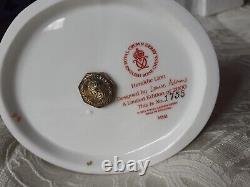 Royal Crown Derby Heraldic Lion Gold Stopper Limited Edition No 1755 of 2000