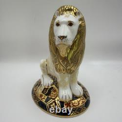 Royal Crown Derby Heraldic Lion with box and certificate