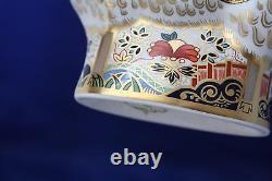 Royal Crown Derby Imari Ewe Paperweight Brand New / Boxed