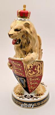Royal Crown Derby LION OF ENGLAND Paperweight Limited Edition 60 of 250