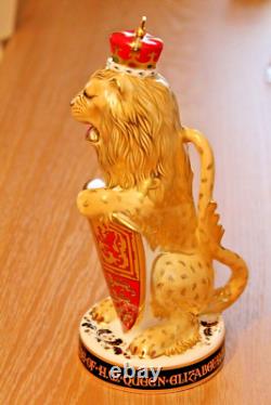 Royal Crown Derby LION OF ENGLAND Paperweight Limited Edition 72 of 250