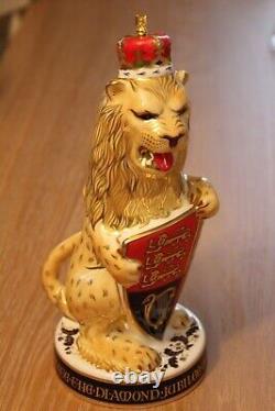 Royal Crown Derby LION OF ENGLAND Paperweight Limited Edition 73 of 250