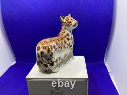 Royal Crown Derby Leopard Cub Paperweight 2012 Gold Stopper & Boxed