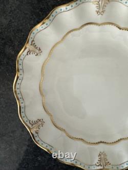 Royal Crown Derby Lombardy Fluted 25cm Dinner 2 Plates unused