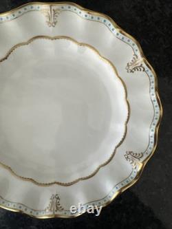 Royal Crown Derby Lombardy Fluted 25cm Dinner 2 Plates unused