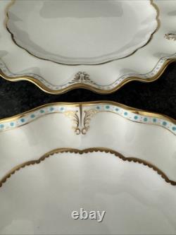 Royal Crown Derby Lombardy Fluted 25cm Dinner 2 Plates unused