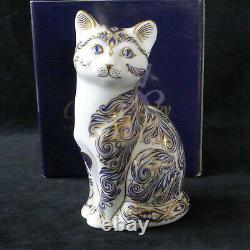 Royal Crown Derby Majestic Cat Paperweight Ltd Edition With Box And Certificate