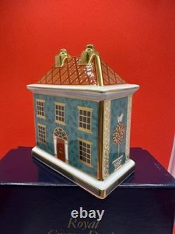 Royal Crown Derby Miniature Houses Mulberry Hall Dolls House Box & Certificate