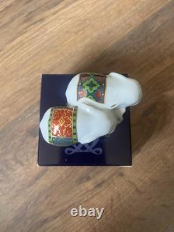 Royal Crown Derby NOAHS ARK two by two ELEPHANTS in original box
