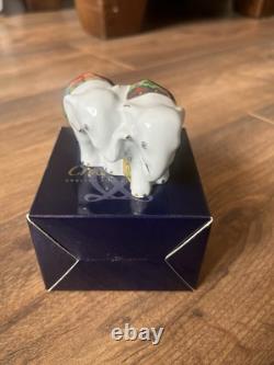 Royal Crown Derby NOAHS ARK two by two ELEPHANTS in original box