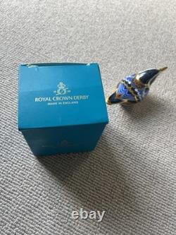 Royal Crown Derby Nuthatch Bird Paperweight With Gold Stopper Made In England