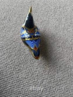 Royal Crown Derby Nuthatch Bird Paperweight With Gold Stopper Made In England