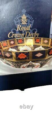 Royal Crown Derby Old Imari 1128 LXI Solid Gold Band 8 Small Octagonal Bowl
