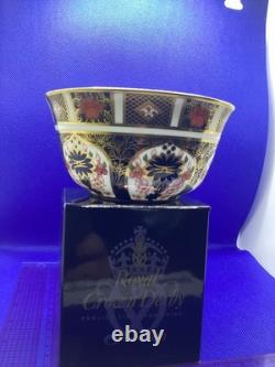 Royal Crown Derby Old Imari 1128 Sugar Bowl. Cypher 1976. 6cm High 12cm across