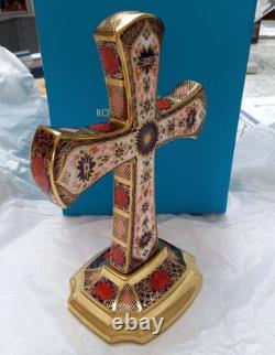 Royal Crown Derby Old Imari Solid Gold Band Cross 1st Quality