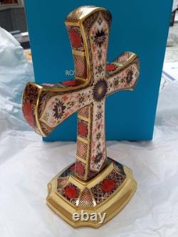 Royal Crown Derby Old Imari Solid Gold Band Cross 1st Quality