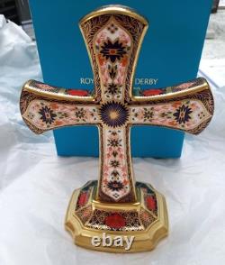 Royal Crown Derby Old Imari Solid Gold Band Cross 1st Quality