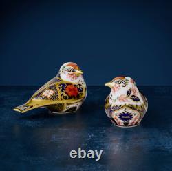 Royal Crown Derby Old Imari Solid Gold Band Goldfinch paperweight 1st Quality #8