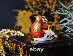 Royal Crown Derby Old Imari Solid Gold Band Robin Paperweight New