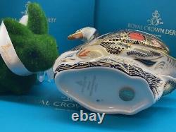 Royal Crown Derby Old Imari Solid Gold Band Swan Paperweight 14cm high