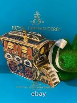 Royal Crown Derby Old Imari Solid Gold Band Wagon 12cm high x 15cm long