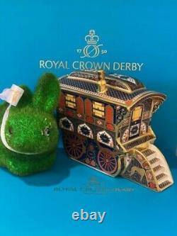 Royal Crown Derby Old Imari Solid Gold Band Wagon 12cm high x 15cm long