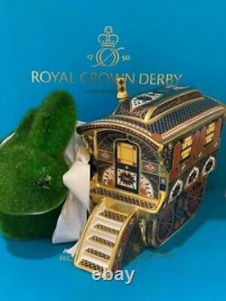 Royal Crown Derby Old Imari Solid Gold Band Wagon 12cm high x 15cm long