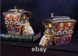 Royal Crown Derby Old Imari Solid Gold Vardo Gypsy Wagon paperweight 1st Quality
