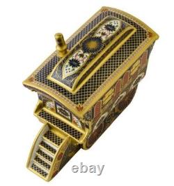 Royal Crown Derby Old Imari Solid Gold Vardo Gypsy Wagon paperweight 1st Quality